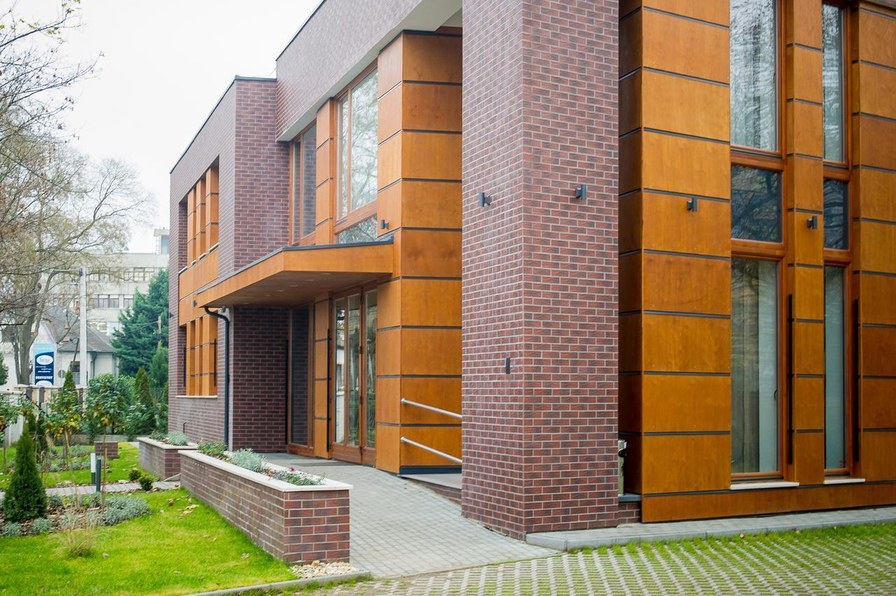 Hotel BH Kristály Debrecen Exterior foto